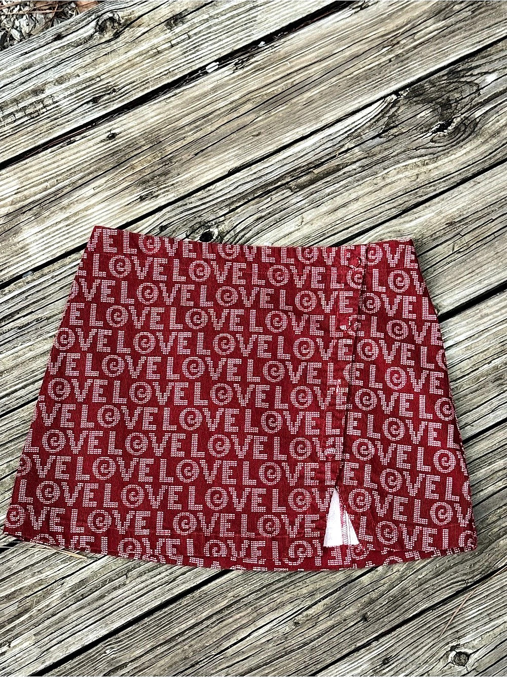 Urban Outfitters Love Print Corduroy Mini Skirt Red & White Mini Skirt Size